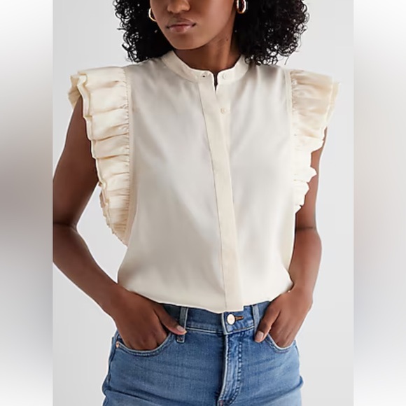 Express Green Ruffle Sleeve Top - Picture 6 of 6